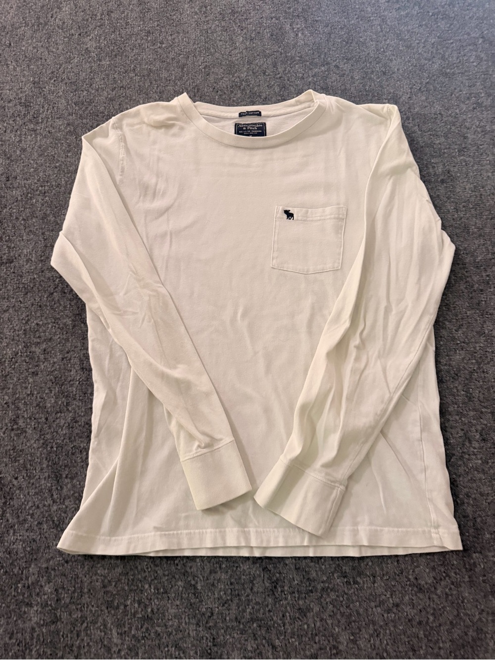 Abercrombie & Fitch Men’s Long-Sleeve Pocket Tee — Off-White